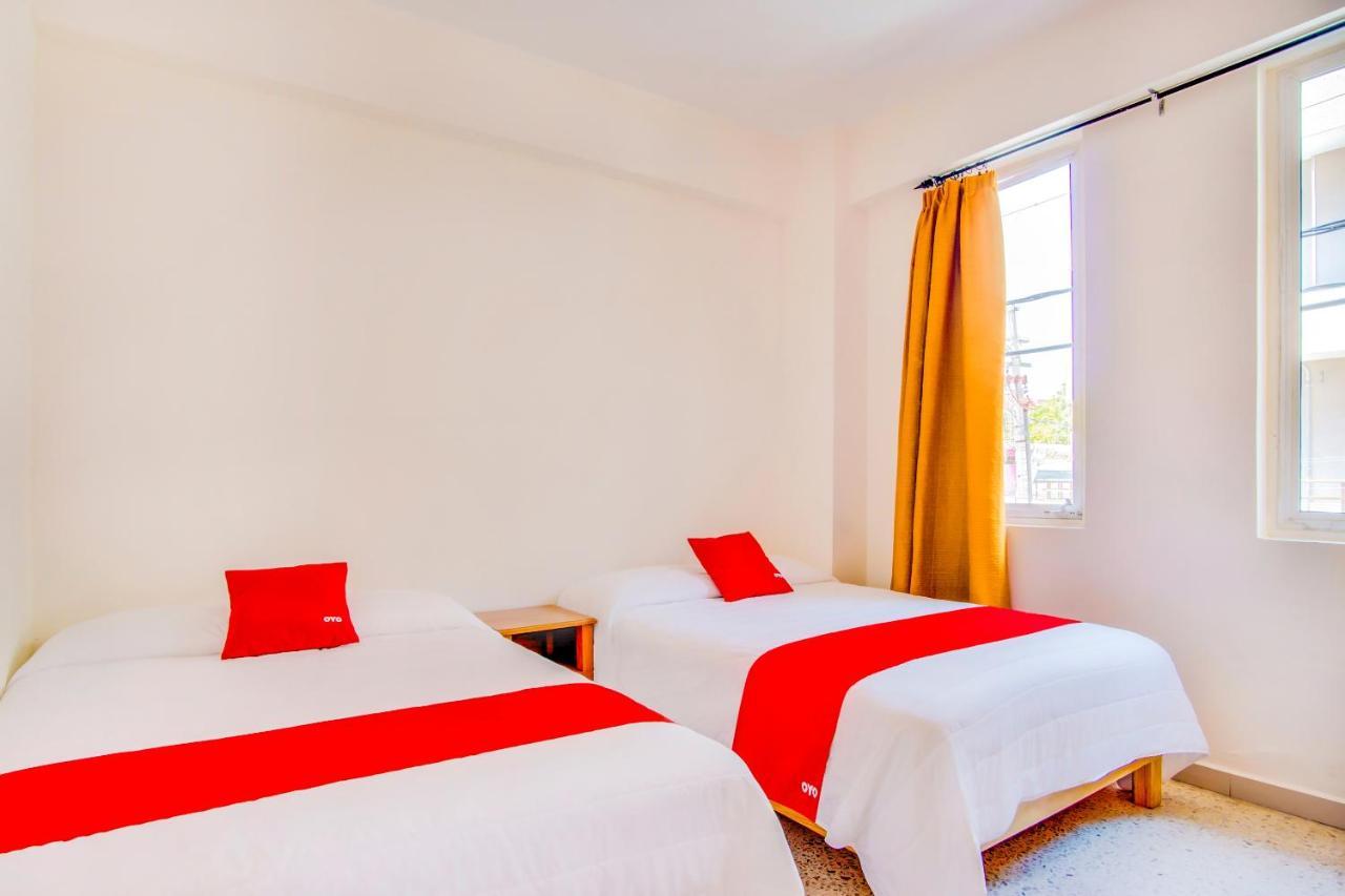 Hotel La Estancia Colima Ngoại thất bức ảnh