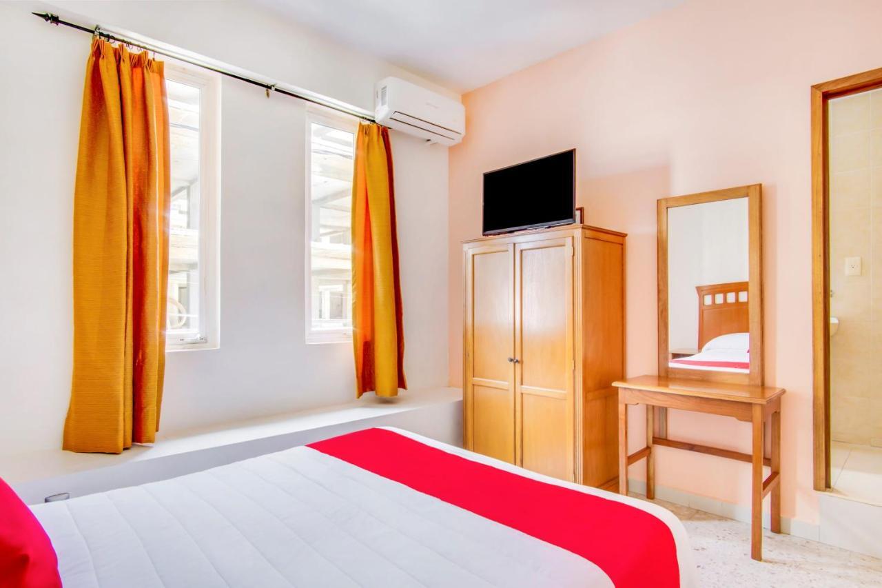 Hotel La Estancia Colima Ngoại thất bức ảnh