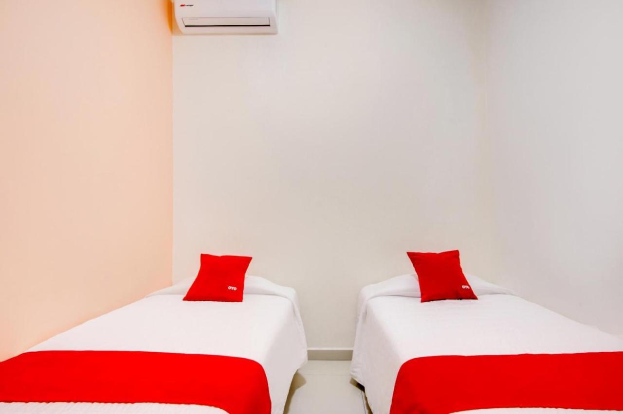 Hotel La Estancia Colima Ngoại thất bức ảnh