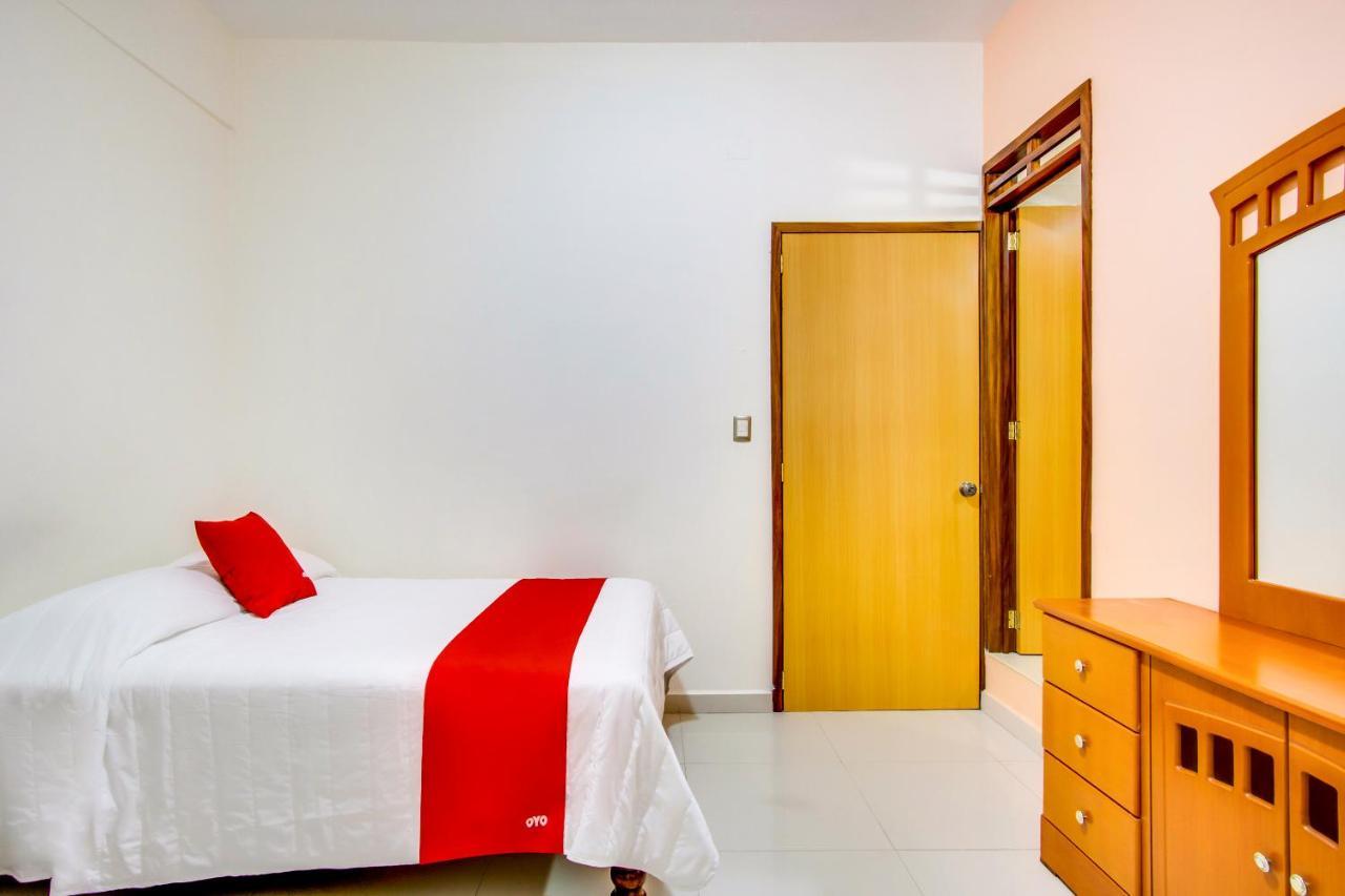 Hotel La Estancia Colima Ngoại thất bức ảnh